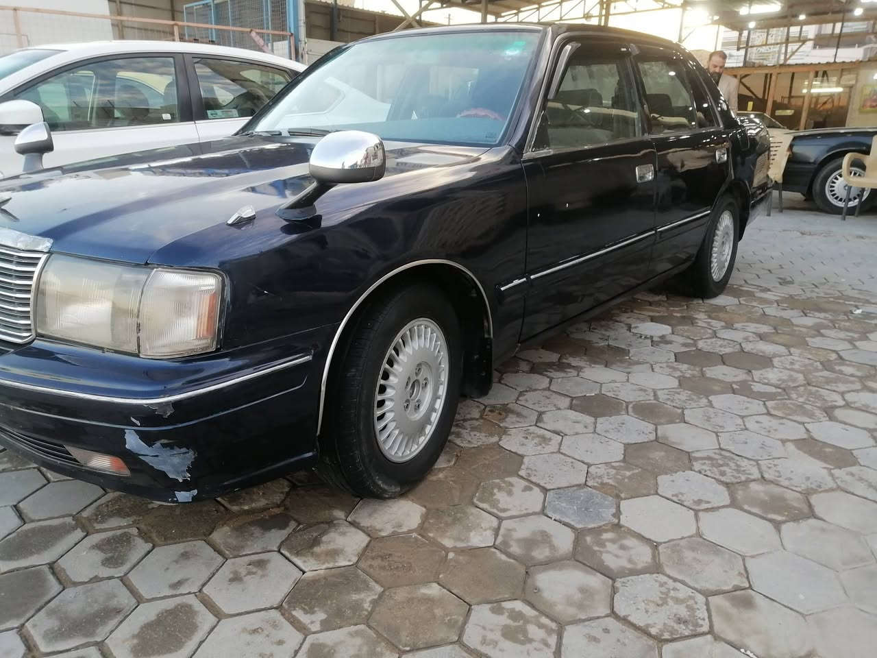 السلام عليكم راس الثور تكم مديل ١٩٩٥ السياره نقل جثه سنويه لل٢٨ هزه جديده وكاله بأسمنه مكينه كير حداديه كله جديد السياره مصبوغه عام للجماليه
السعر ٦٥ بيها مجال قليل
مكانها نجف
***********
