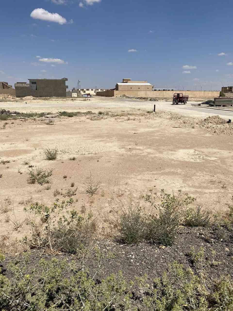 السلام عليكم متاح قطعتين طبك الأولى ركن واجه 12 ونص على شارع عشرين متر خلف القطاع الصحي في شيشان مقابيل مجمع جوهر عنه وجه القطع ع شارع العام السعر المطلوب 32 مليون وبيها مجال***********
