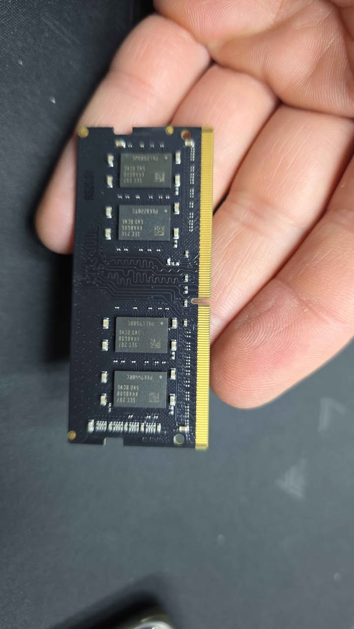 موجود رامات لابتوب من شركات مختلفة و فئات مختلفة
ڕامی لاپتۆپ بەردەستە بە چەند باندێکی جیاواز و قەبارەی جیاواز
Laptop ram available in different speed and size أربيل, العراق


**إذا كنت صاحب هذا الإعلان وتريد حذفه لأي سبب، رجاءا أرسل رسالة إلى الدعم الفني**