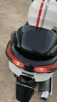 السلام عليكم فورزا 08 عميه بومه للبيع محرك لوگ شلعه تخبل مناقصهه غير كلجات خلفيه ولكلجات بيهن بعد نص عمر 
صالنصه رياضي  والشكل كدامكم تاير خلفي جديد مرايات شكلين  متواجد واتساب ماسنجر واتصال والشراي يجي ويدلل المكان صلاح الدين قضاء بلد  
للأتصال ***********. 
***********
