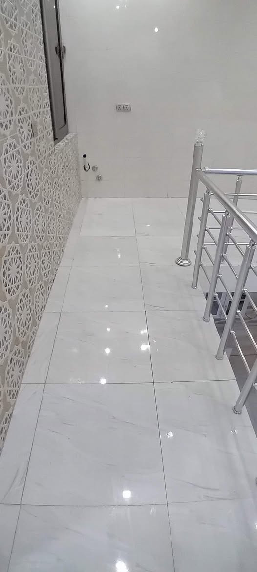 سلام عليكم شركه تنظيف الجوهرة 
يتوفر كادر مختص بل تنظيف وتعزيل لبيت 
مواد فعاله ودرجه اولا اسعارنه مناسبه 
سارع وحجز طلبك قبل لعيد 
متواجدين علا مدار ساعه 
يتوفر خدمه تنظيف حته بايام العيد 
الحجز والستفسار يرجا مراسلا علا واتساب الهاتف 
***********
