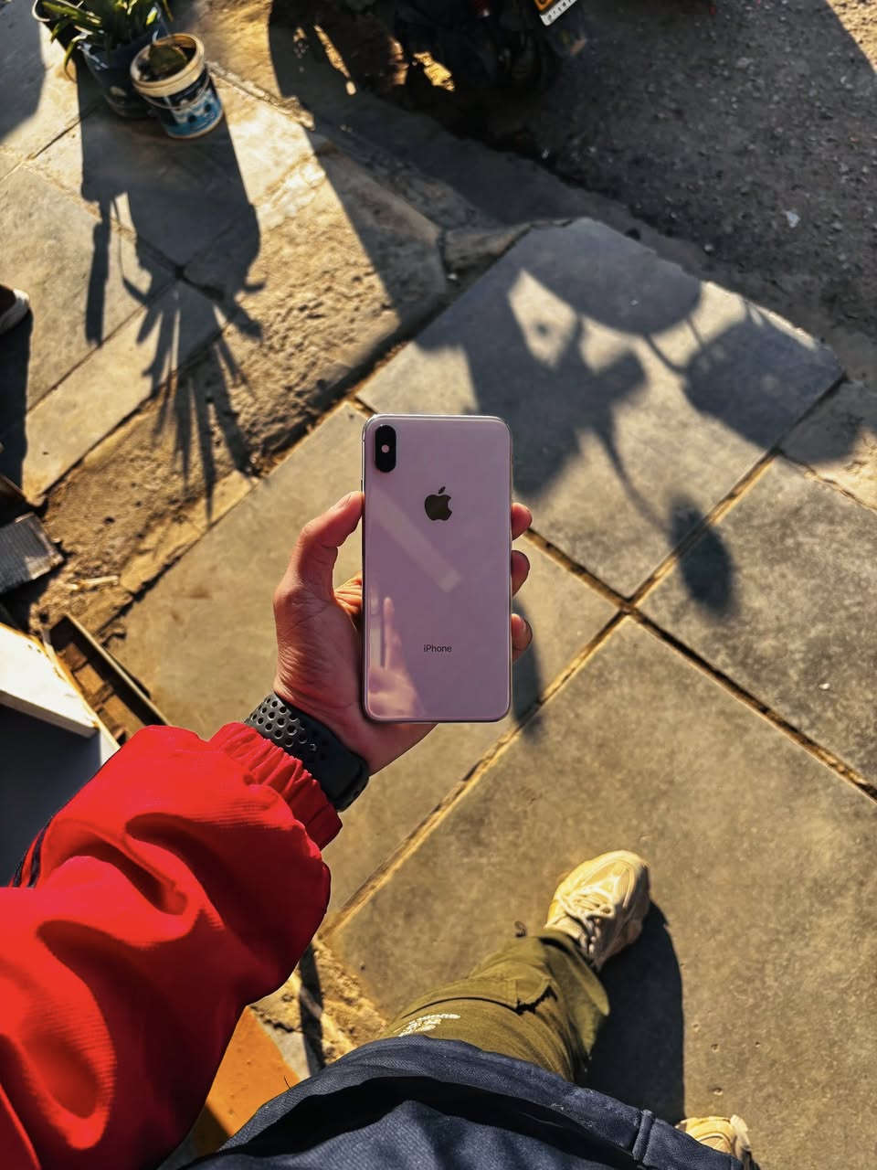 X max
ذاكره 256 
الجهاز مكفول من كلشي 
ضمان 5 أيام 
تواصل هنا او على هذا رقم 
***********
