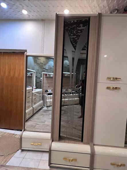 السلام عليكم 

غرفة نوم كبيرة للبيع
الخشب أصلي وفاخر مو عادي
النظافة مثل الجديدة
تقدر تجي وتشوف بعينك قبل الشراء
الاستفسار ع الخاص واتساب ***********
