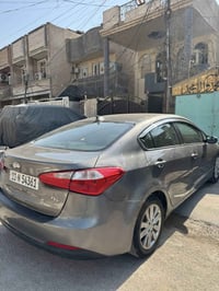 سيارة كيا فورتي ٢٠١٦، نوع XL مسافتها المقطوعة ٩٥ميل، محركها دوش، رقمها...