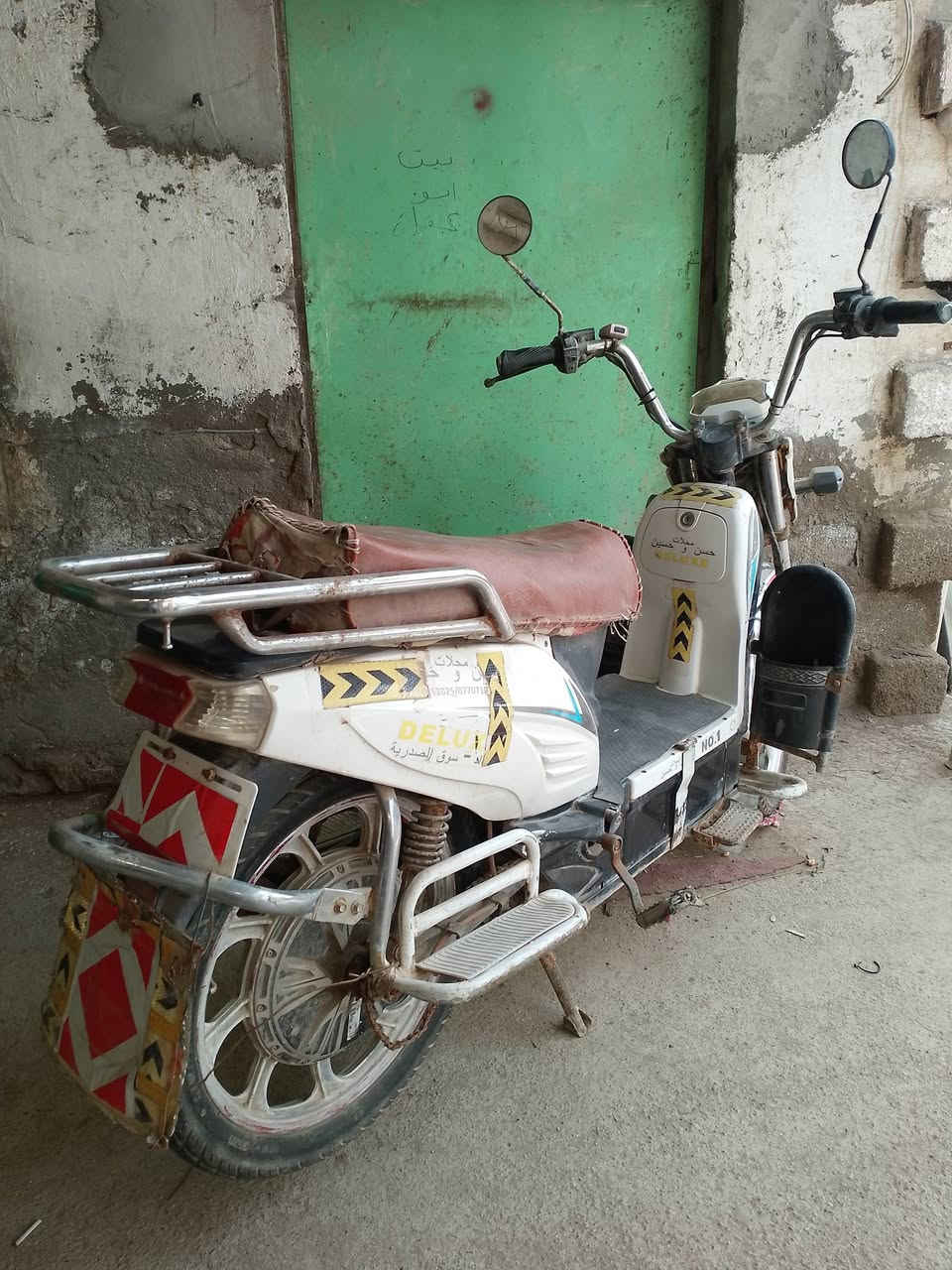 دراجة كهربائية للبيع لتواصل ***********
