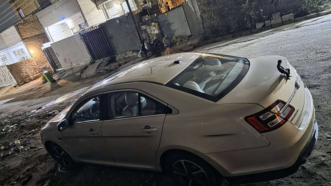 سلام عليكم 

فورد توريس موديل2017 للبيع 

المواصفات ⬇️

فول لمتد 

فتحه سقف 
كشنات تدفئة تبريد 
سترين كهرباء 

رادار 
كامره خلفيه 
برده خلفي
حساسات امامي خلفي
كشنات كهرباء 
شاشه SONY
تدفئة تبريد شغال

كشنات خزن 
اشاره ترحيب 👋
فتح ذكي 
بصمه أبواب 
كود الباب ⬇️
تحكم سترين + تثبيت سرعه، 🫷

كير ومكينه خير من الله 👋

صدر أمامي خلفي نظيف نسبه 90% تقريوات

السعر 135 قابل للتفاوض 

االاستفسار *********** اتصال أو مراسله واتس اب
