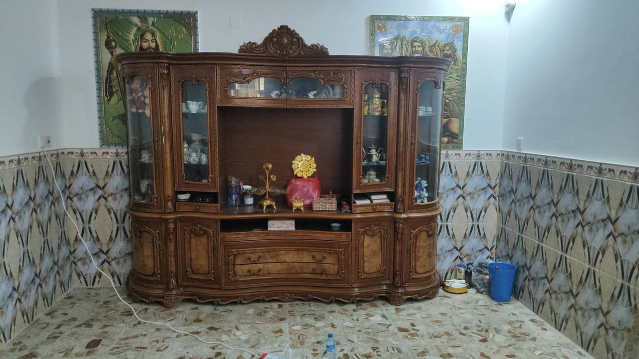 غراض للبيع كنتور وبوفيه ومعرض وتخم كلهن جددد استعمال قليل الله شاهد


**إذا كنت صاحب هذا الإعلان وتريد حذفه لأي سبب، رجاءا أرسل رسالة إلى الدعم الفني**