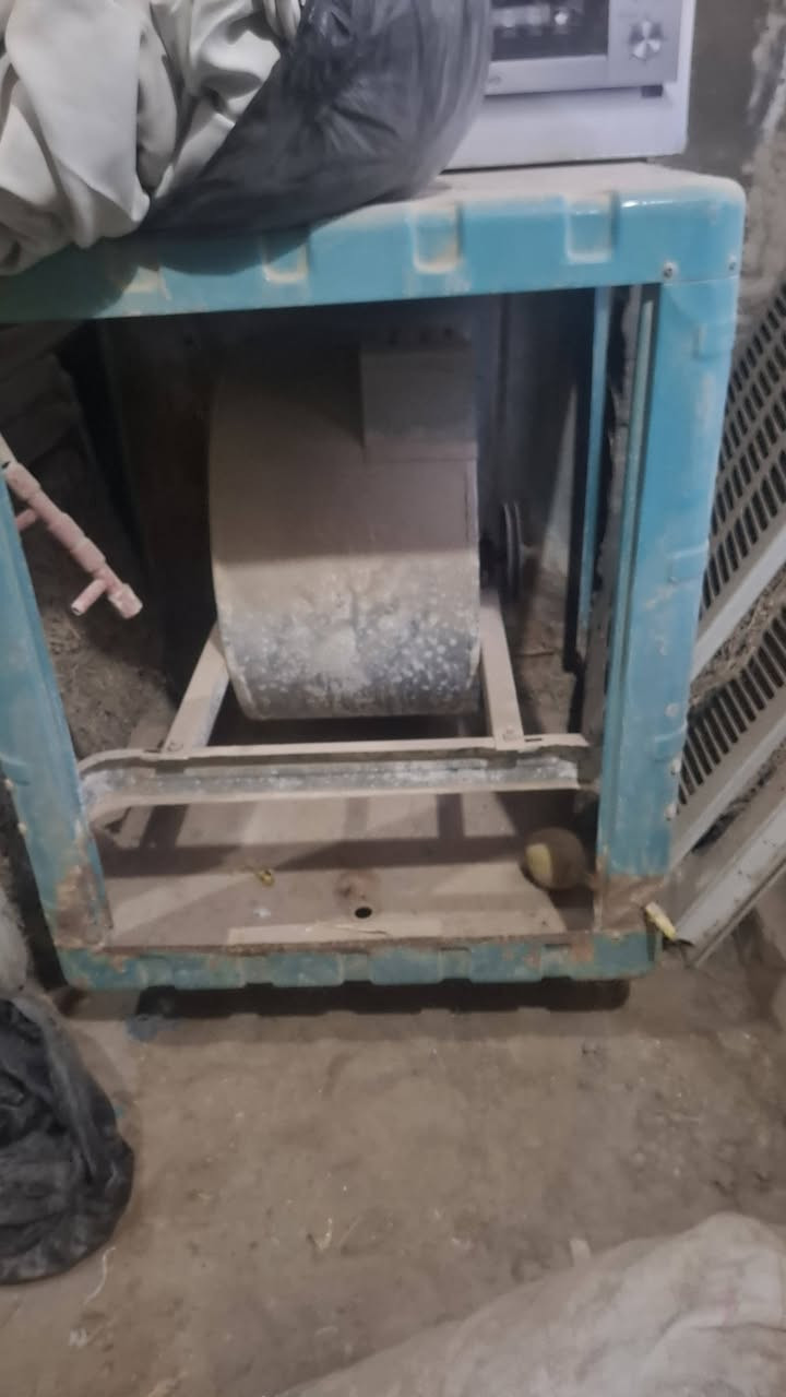رللبيع مبرده نظيفه ٢٥  مكيف توسوت ٢طن ١٧٥ شغال نظيف جدا  كوسره بوليش درجات ٤٥  كوسره صغيره ٢٠ لوح خشب ٤متر في ١متر ٢٥ نظيف جدا  ماطور ماء ويرهم ماطور غسل اصلي باله على الفحص ٦٠  دريل احمر شد فقط ١٥ دريل همريشتغل بس  ١٠ لوكر  مفتوح مع ملحقاته  ٢٥ الف  طباخ شغال ١٥ الف ٣عيون


**إذا كنت صاحب هذا الإعلان وتريد حذفه لأي سبب، رجاءا أرسل رسالة إلى الدعم الفني**