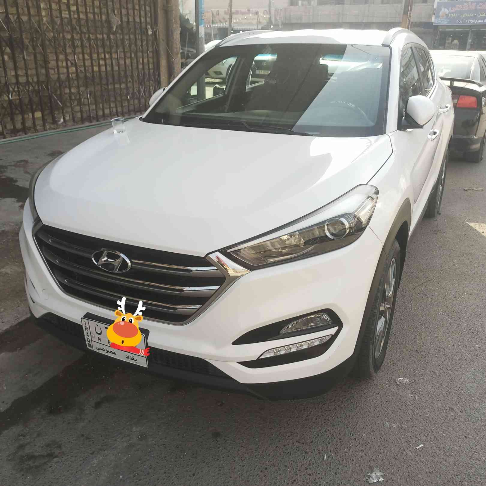 سلام عليكم توسان ٢٠١٨ خليجي مكفولة شاشة كامرة خلفية وكامرة امامية صاج داخل تحكم جهتين كاملة ربع متخلي عليه مكانه بغداد  سيدية *********** ابو عبد
