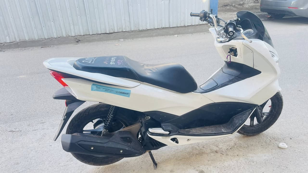 سلام عليكم بيس اكس جيل الثاني موديل 18 ياباني مكينه150 شلعه معدل شك الكاع  حساسات كهربايات كله شغاله سعر1500 عنوان مدينه الصدر .***********
