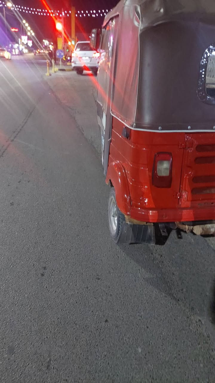 سلام عليكم تكتك باجاج موديل ١٨ رقم نكليزي وسنويه تكتك كهربائيات شغاله تجفيت جديدة دوشمه جديدة  سعر ٤و٥٠٠ وبيها مجال مكلف بنشر هذا رقم راعيهة ***********
