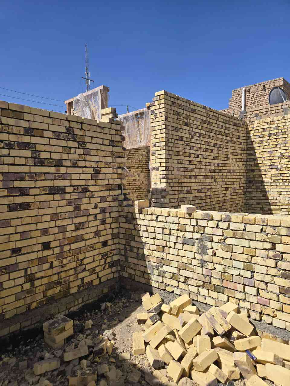 نعمل كافه الاعمال بناء والترميم


**إذا كنت صاحب هذا الإعلان وتريد حذفه لأي سبب، رجاءا أرسل رسالة إلى الدعم الفني**