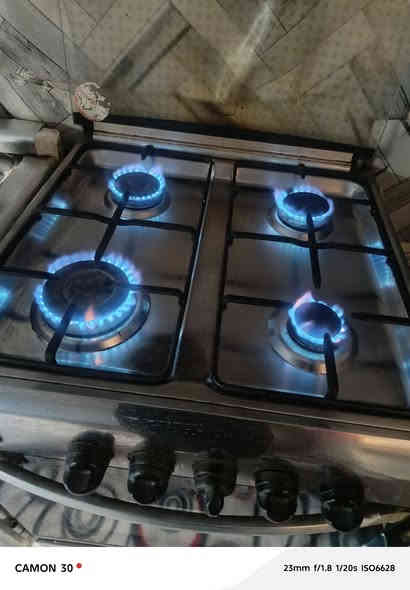 غرفه نوم تسكام ثقيل سعره 750
كاونتر نضيف سعره 200

طباخ شغال كله فرن فوك وجوه سعره 100 

لاستفسار. ***********
