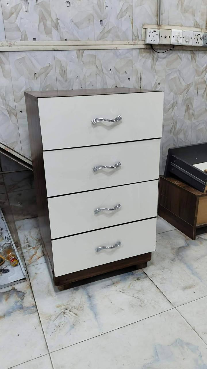 غرفة تركي 6 قطع
نظافة 85%
سعرها 400 قفل
التوصيل والشد داخل بغداد مجاناً
يوجد توصيل محافظات بكروة
للحجز والاستفسار خاص او واتساب
***********
