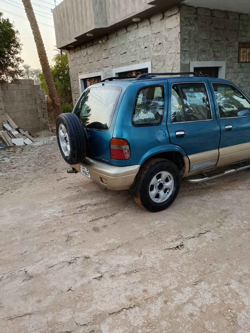 السلام عليكم للبيع كيا سبورتج 94 رقم بغداد دولي بسمي تحويل ثاني يوم مكفوله من الضربه مصبوغه جماليه محرك مشرط كير شرط عادي كاعيه جديده ودوشمه جديده باتري جديد مصفره غرامات هزه جديده غرفته حلوه السعر 40  وبيه مجال أبو ل 35 اعبر المنشور مراوس ماراوس مكان بابل المركز ***********  ***********
