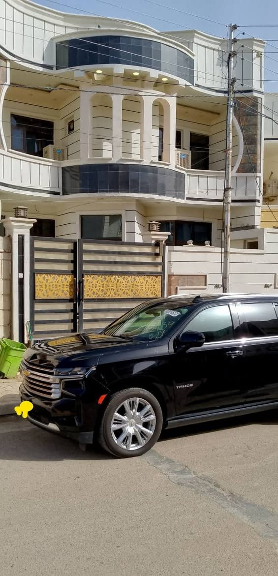 السلام عليكم
للبيع تاهو هاي كانتري أعلى فئة بالتاهو نفس مواصفات الكاديلاك السكاليد فووول للأخير ماكو شي مابيها حرفيا كاديلاك اسكاليد 
اني مستوردها واني مصلحها على أيدي داخلة قبل ٦أشهر بكتاب دبلوماسي ورقمتها بغداد بأسمي ماشية ٤٠٠٠كم بالعراق

بانوراما 

جكات

داتا شو 

شاشات بلادية

دوسات كهرباء

ستيرن كهرباء

مرايات قلابة وشفط

تشغيل عن بعد 

تجوة وسطية كهرباء وبيهة قاصة

تبريد بالكشنات

تدفئة ستيرن

كشن خلفي منفصل VIP

حساسات كل الاتجاهات

هوك كهرباء تحكم داخل السيارة

جكات ٤ درجات تصعد وتنزل اوتو

كشن هزاز تنبيه 

نظام كار بلي واوتو اندرويد

صندوك جلاق ينفتح

كشنات كهرباء كلها والتحكم بيهة من كل مكان كهربائيا

شاشة وسطية كبيرة

كامرات عدد٥

ويل كروم حجم ٢٢

مرايات شفط

٤ وضعيات قيادة

رادارات 

تحديد مسار

صاج ملكي بأطار نيكل

داخل اسبريسو

وبعد هواي مواصفات 

السيارة جاهزة من جميع النواحي تخم تاير مال شركة برجستون صدر وجكات ومحرك وكير كلة على وضع الشركة 

محرك ٨سلندر ٦.٢

كير ١٠ نمر يعني تمشي ١٩٠ الرون ٢.٥

موديل ٢٠٢١

صور الحادث بالمنشور 

رقم بغداد سنوية بأسمي هزة جديدة 

بيهة قطعة وحدة صبغ جاملغ امامي ايمن وشبر بالبنيد 

السعر ٤٧٠

مكاني الرمادي 

للاستفسار ***********
