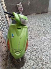 للبيع  ٠٧٨٠٢٧٧٦٤٠٤