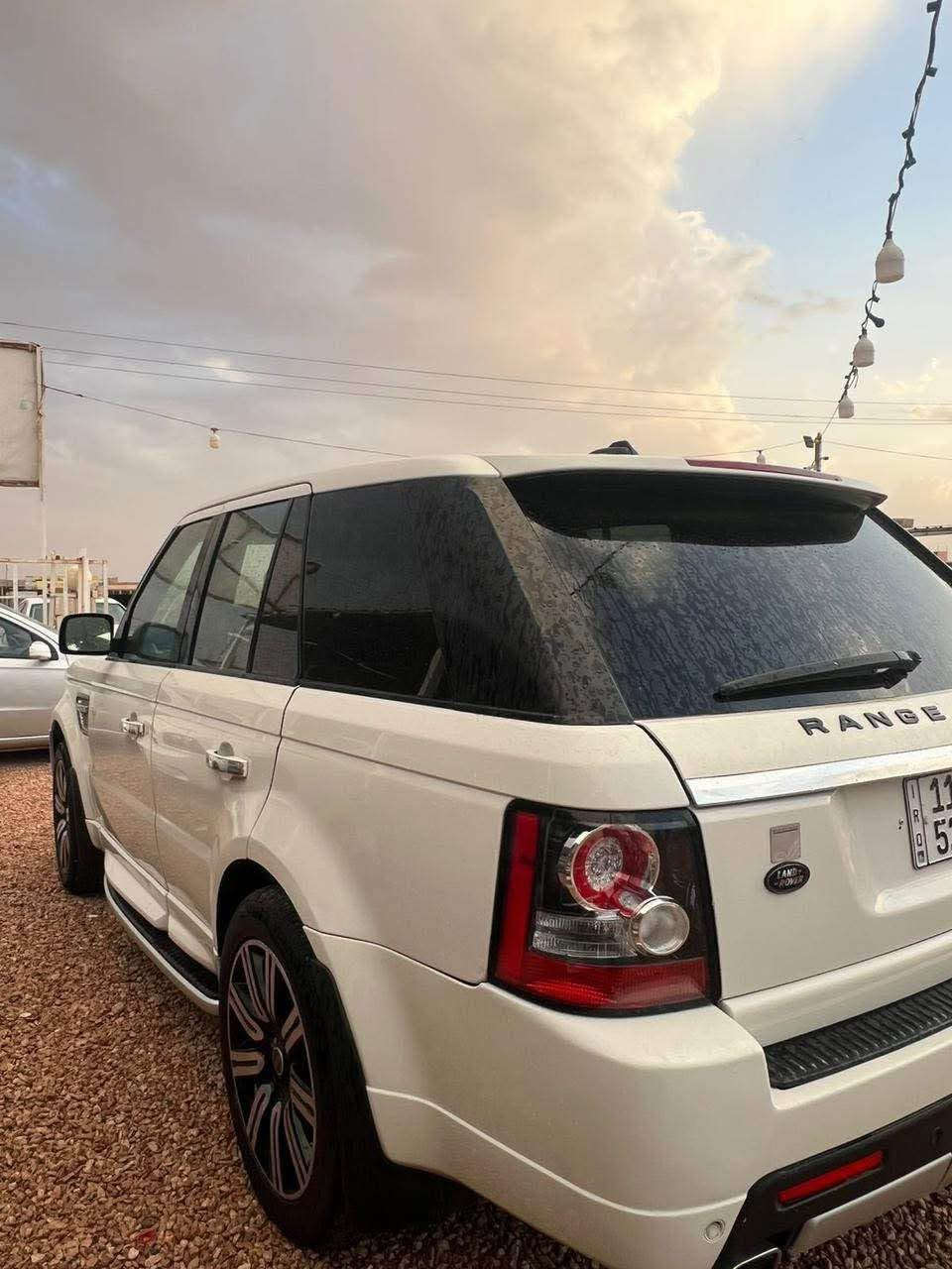 رانج موديل 2008محدث 2013فقط جاملغات بس جاملغات خليجي محرك العادي مو سوبر ورقم بغداد ثاني يوم تحويل بسمي وخليجي ماشيه ١٢٧ كيلو متر ومابيها كل نقص جوبلسات شغاله وبيها تكحيل سحبت كرت ثنين يم السلايت سعرها 125$ وبيها مجال بغداد, العراق


**إذا كنت صاحب هذا الإعلان وتريد حذفه لأي سبب، رجاءا أرسل رسالة إلى الدعم الفني**