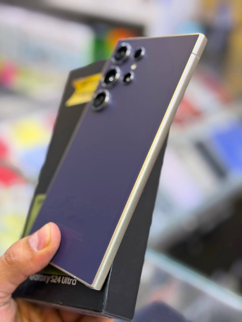 السلام عليكم
اس 24 
الذاكره 512
***********
