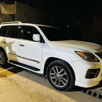 لكزس ٢٠١٤ • مكينة مفتوحه • مشي ١٥٠٠٠٠