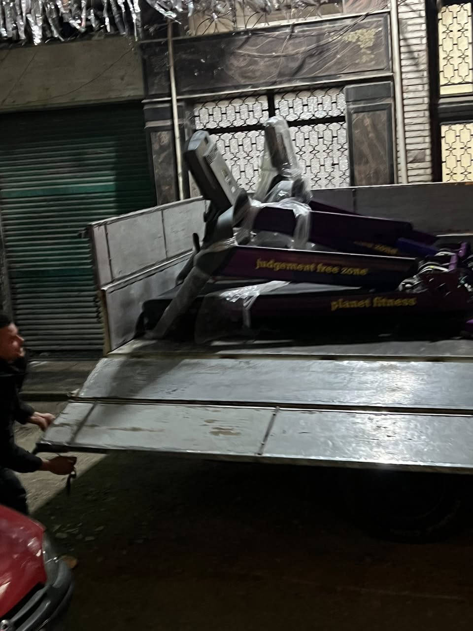 من آخر تسليماتنا كارديو ماتركس وارد خارج مجدد
٠١٠١٢٨٨٨٢٢٢


**إذا كنت صاحب هذا الإعلان وتريد حذفه لأي سبب، رجاءا أرسل رسالة إلى الدعم الفني**