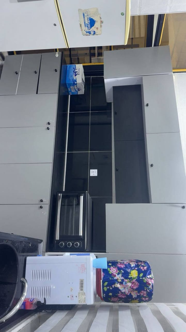 كاونتر نضيف وجديد استعمال شهرين خشب اج دي اف 
ب400 وبي مجال قفل 350 الف


**إذا كنت صاحب هذا الإعلان وتريد حذفه لأي سبب، رجاءا أرسل رسالة إلى الدعم الفني**