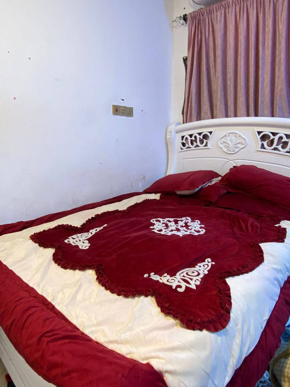 غرفة كلش حلوة وجدية والدوشك من الاصلي السعر 800 والشراي يحجي ويدلل البصرة, العراق


**إذا كنت صاحب هذا الإعلان وتريد حذفه لأي سبب، رجاءا أرسل رسالة إلى الدعم الفني**