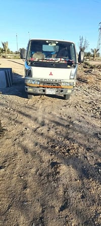 كنتر بزون للبيع2012 جاهز للشغل 07817627581