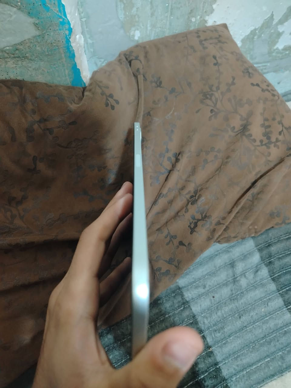 سلام عليكم عندي ايباد برو M2 بطاريه 85 ذاكره 128 كامل ملحقاته جهاز سلاسته حلوه ونضيف شرط الفحص والنضافه سعر 750 وبي مجال مكاني كربلاء


**إذا كنت صاحب هذا الإعلان وتريد حذفه لأي سبب، رجاءا أرسل رسالة إلى الدعم الفني**