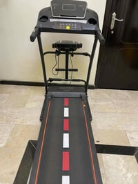 مستعمل قليل • حزام تكسير الدهون • شاشة وسماعة