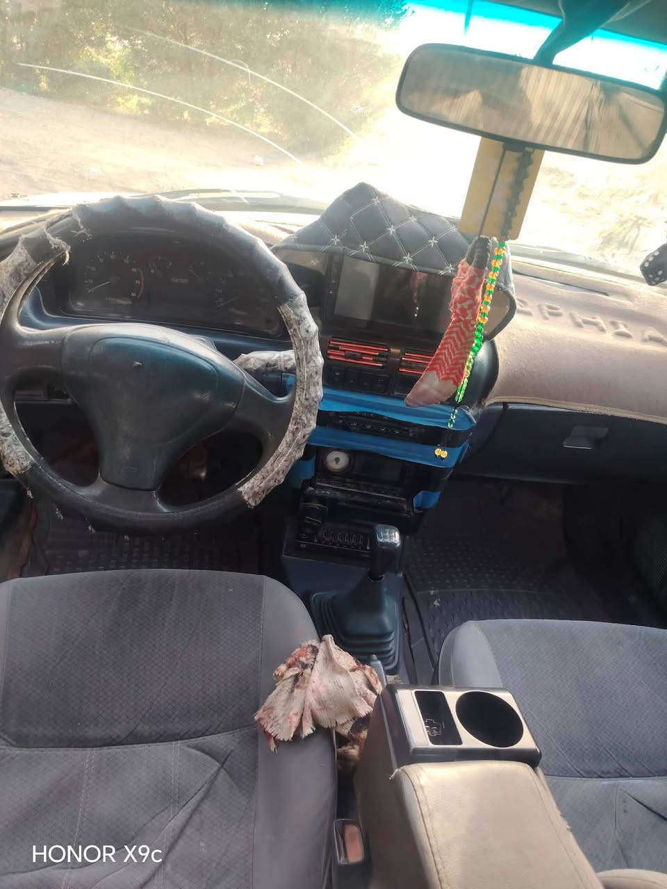 سياره سيفيه بااسمي موديل 92 تحويل مباشر . سنويه 28 سياره كامل ما تحط عليه الف او سياره خير من الله السعر 30بيهم مجال حك الجيه مكان السياره بغداد اليوسفيه ***********
