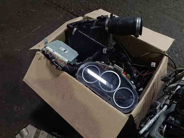 مكاين سوبارو بوكسر سعر 9 ورقات زيرو جملة مفرد متوفر توصيل لجميع المحافظات موجود  ***********
