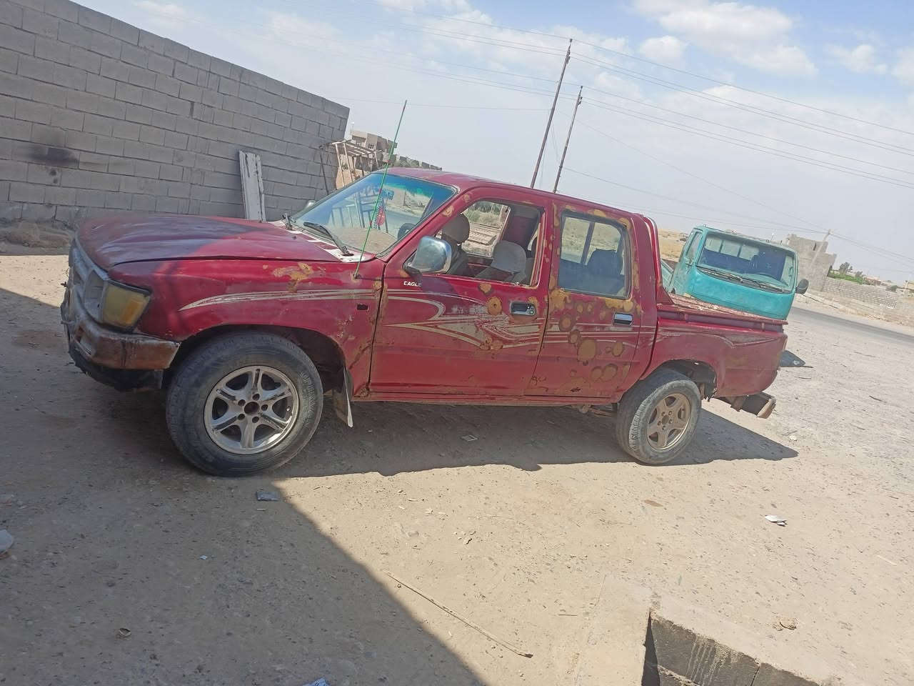 سلام عليكم سوبر دير كير محرك خير من الله صدر نص عمر تايرات نص عمر
كهربائيت كله شغاله 
السعر 11وبيه مجال 
‏‪0786 420 6718‬‏
