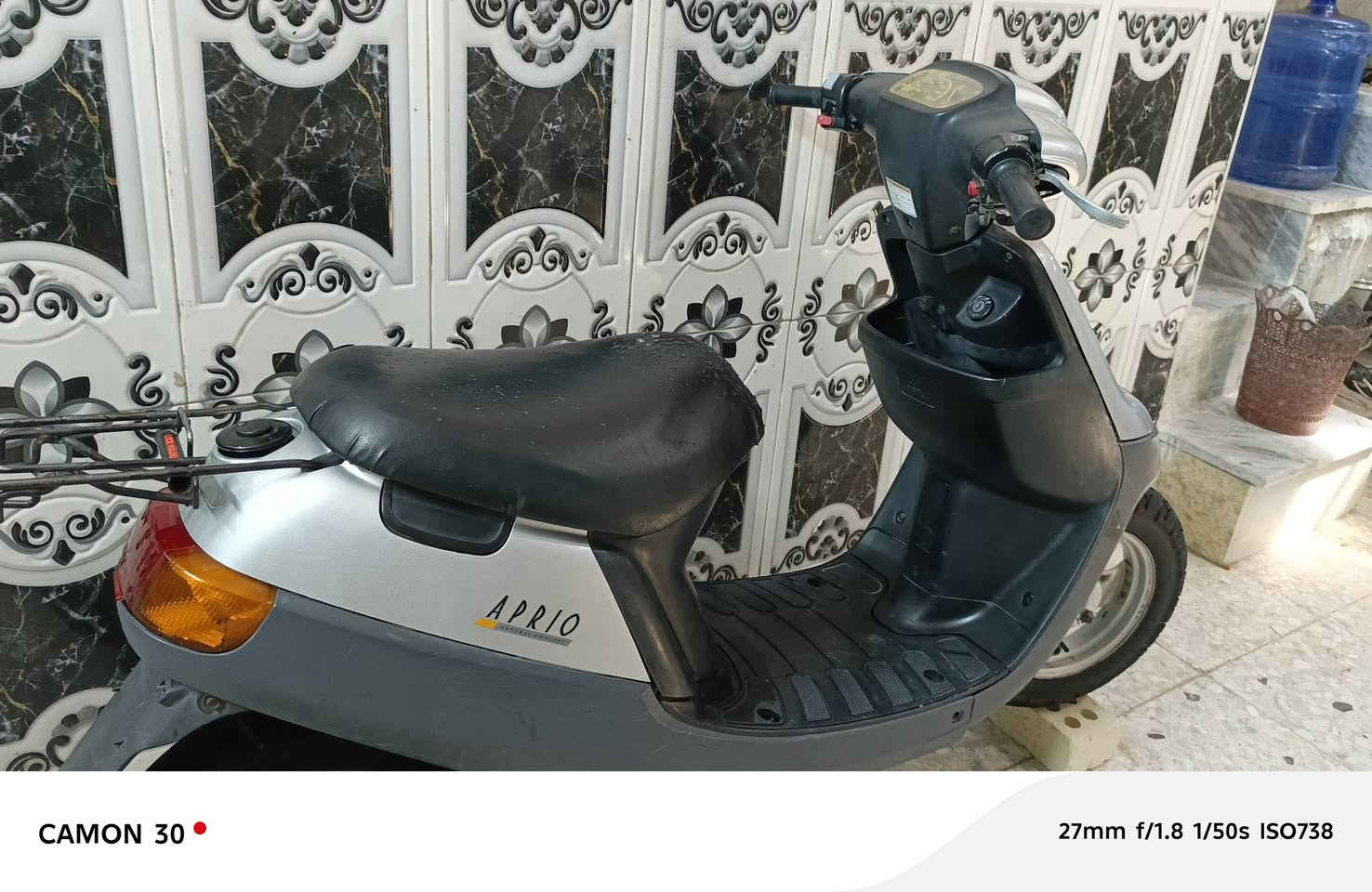 السلام عليكم دراجه بطه 60  
شغاله سلف هندر 
سعر 550 وبيه مجال 
الرقم *********** واتساب 
بغداد
