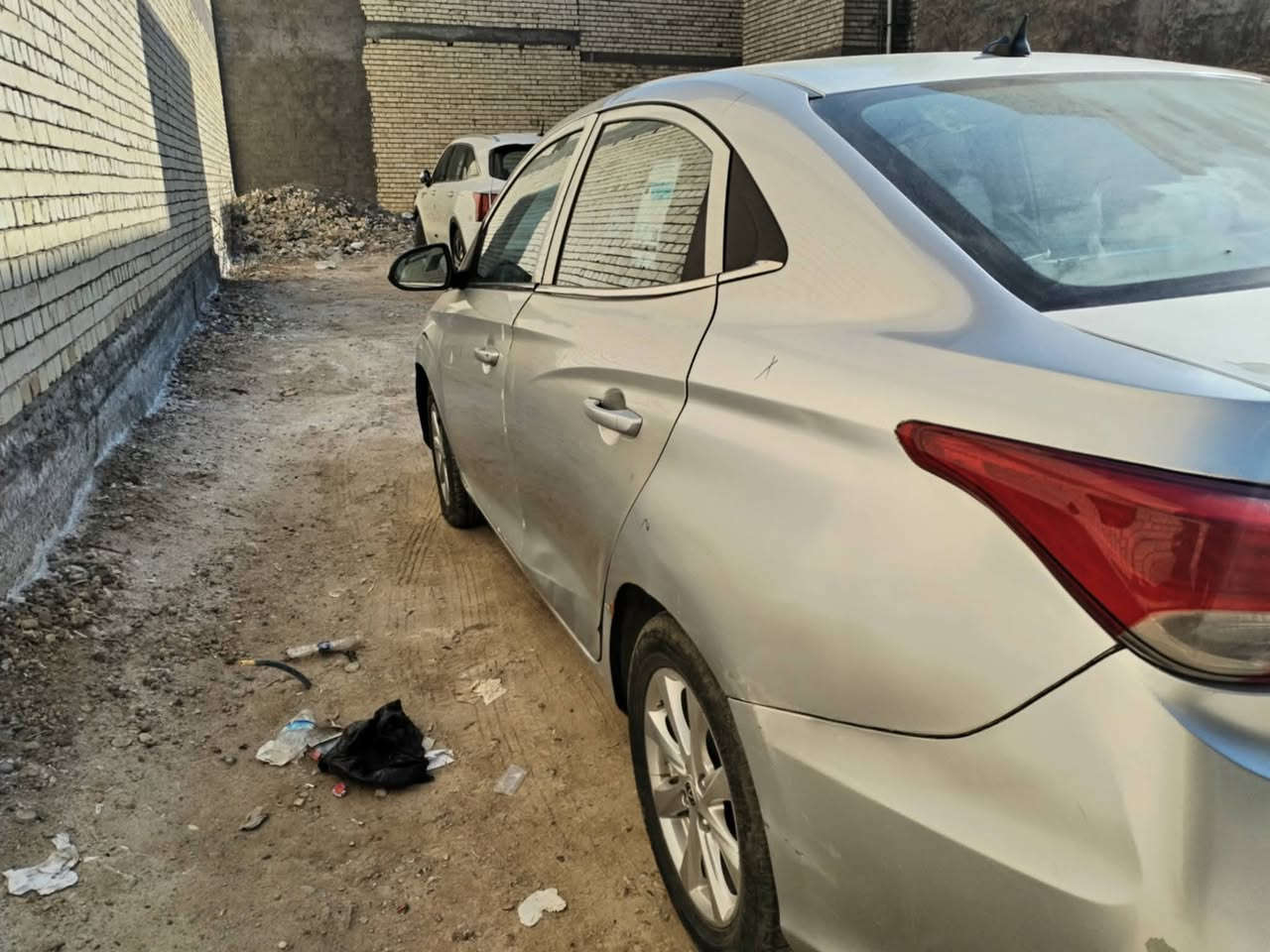 ايل سفن موديل 22 ماشيه 145  سونار موجود ويه صور سعره 9ملاين سعر نهائي قفل مكان كراده ***********
