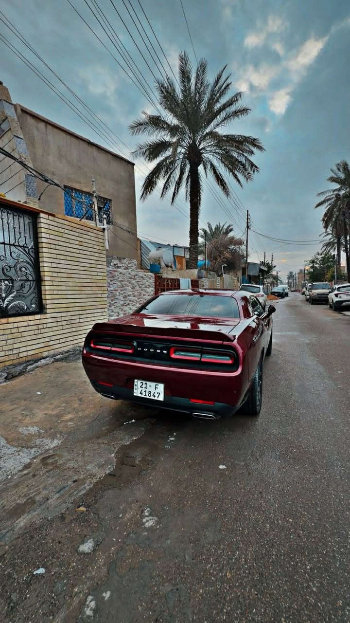 سلام عليكم 
جالنجرللبيع 22
حادث جاملغ وبنيد 
السعر 180 وبيها مجال 

‭0788 400 1155‬
