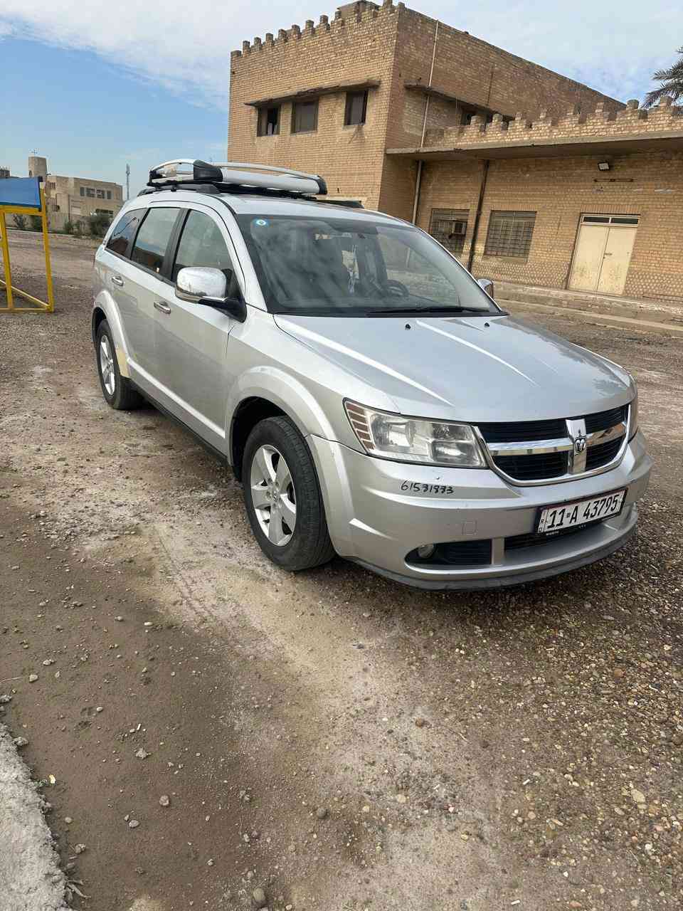 السلام عليكم جورني ٢٠١٠ للبيع جاهزه من كلشي ترتيبات بسيطة فقط مواصفات مكينه ٦سلندر ٧ راكب تبريد ٣ قطع كشنات جلد سيبايه شاشه اندرويد حادثها جاملغ امامي  ايسر وبيها كم قطعه صبغ ابيعها حزام  رقم بغداد انكليزي باسمي تحويل مباشر مكانها بغداد الدو ره الميكانيك رقم *********** بي واتساب
