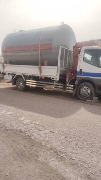 كرين للبيع كنتر بزون ٢٠٠٢ رقم نكليزي بسمي السعر ١٦٠  07707737038
