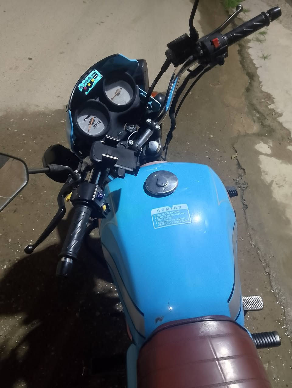 سلام عليكم ديوان موديل 2024 سعره مليون 300 او بي مجال لطيبين مكان صلاح الدين تكريت قرب المدرسه المستنصرية دراجه مناقصه برغي بس مابيها اوراق فقط مكاتبه للستفسار ***********
