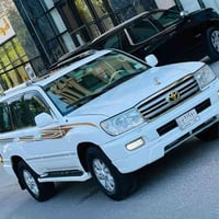 لاندكروز • ٢٠٠٤ • ٧ راكب