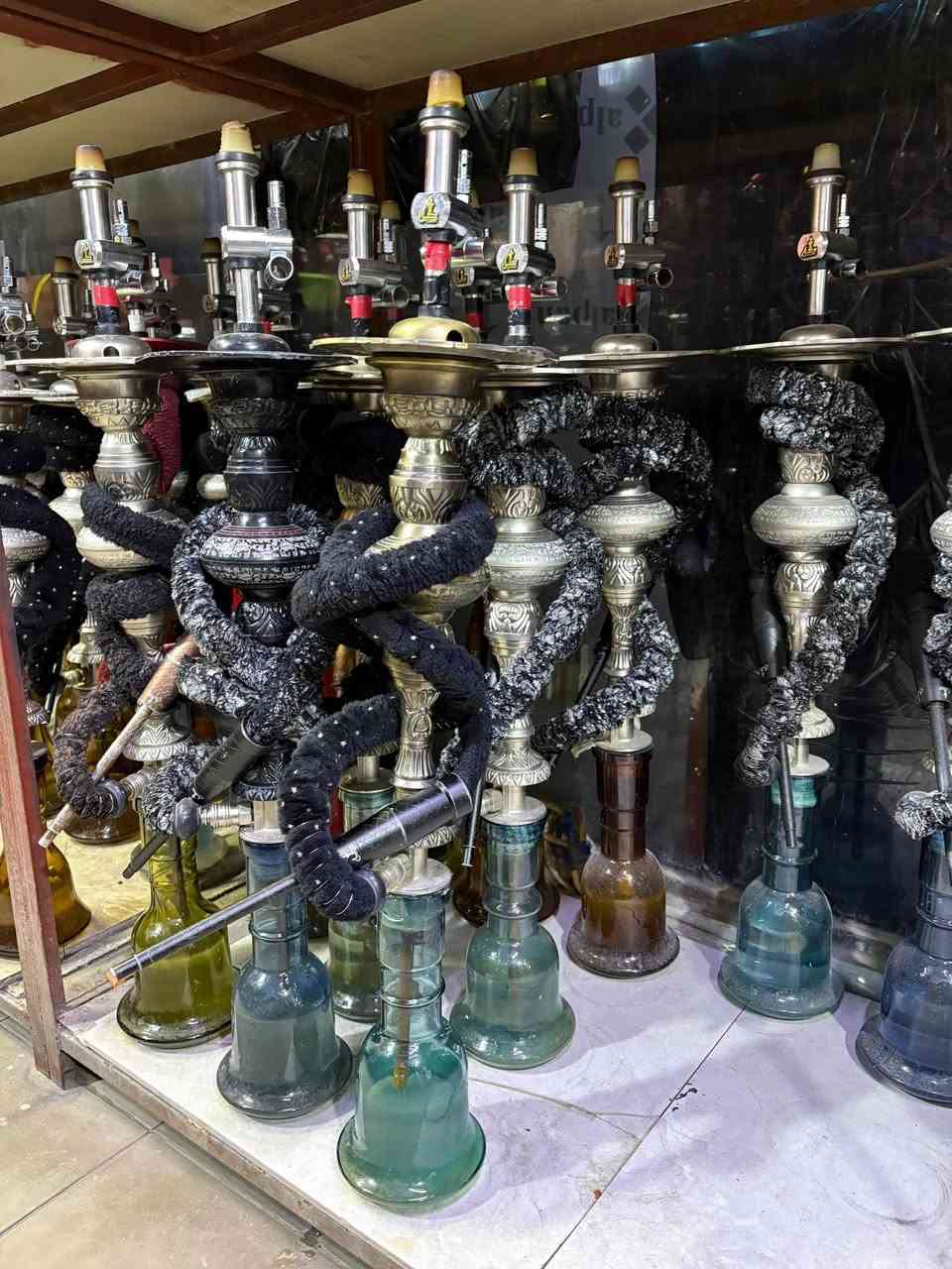السلام عليكم 
اراكيل للبيع العدد 60 قطعة موديل 2025
كامل ملحقات استخدام اقل من 6 اشهر 
سعر القطعة 85 وبيها مجال بسيط جدا 
العنوان ديالى -بعقوبه للاستفسار ***********
