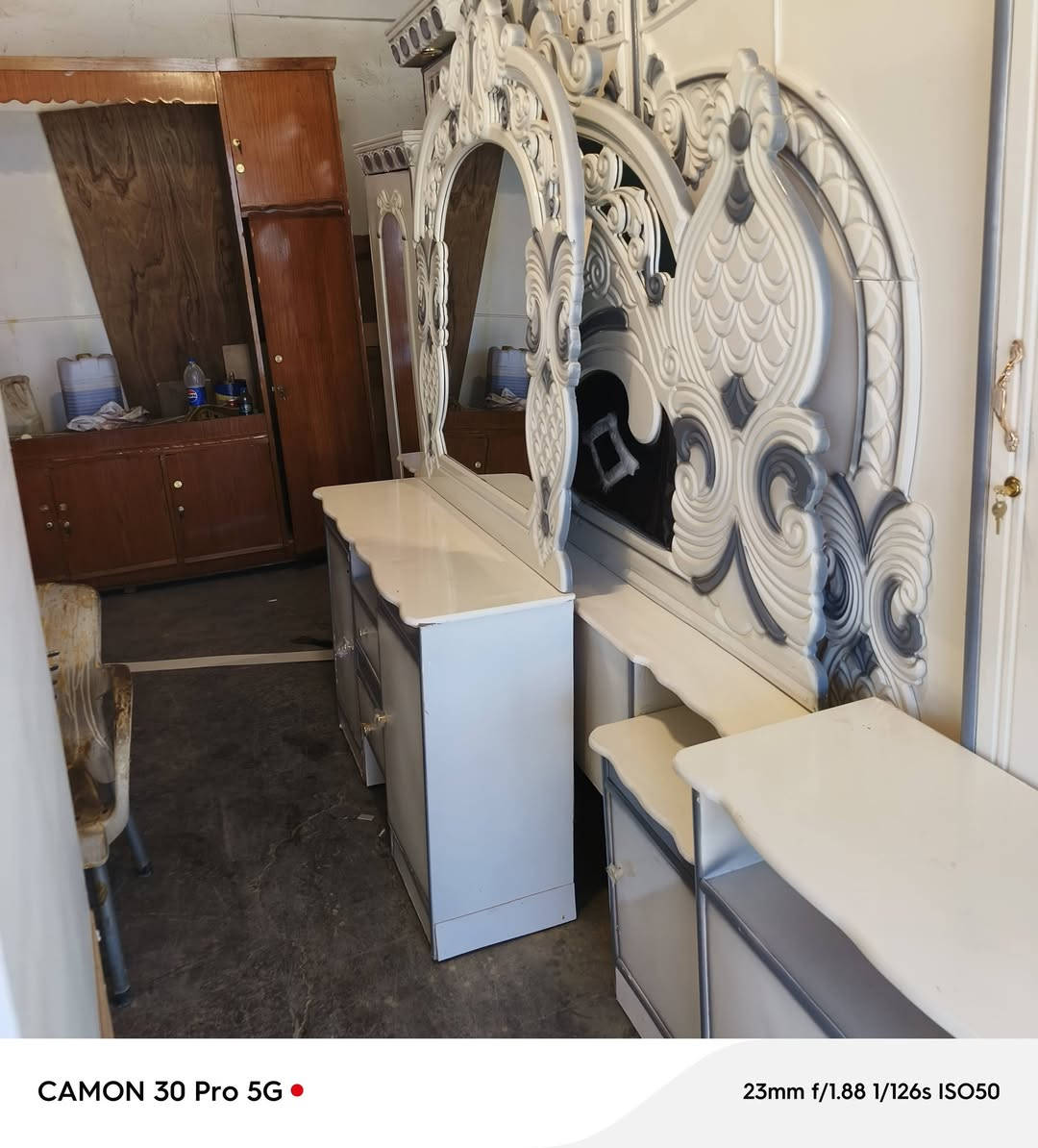 غرفه صاج عراقي كلش حلو ونضيف 
#بسعر_مناسب_جداً_425_الف_فقط 
عنوان جلولاء سوق السبت بتوفر توصيل لجميع مناطق ديالى بأسعار مناسب للتواصل واتس او تصال
***********
