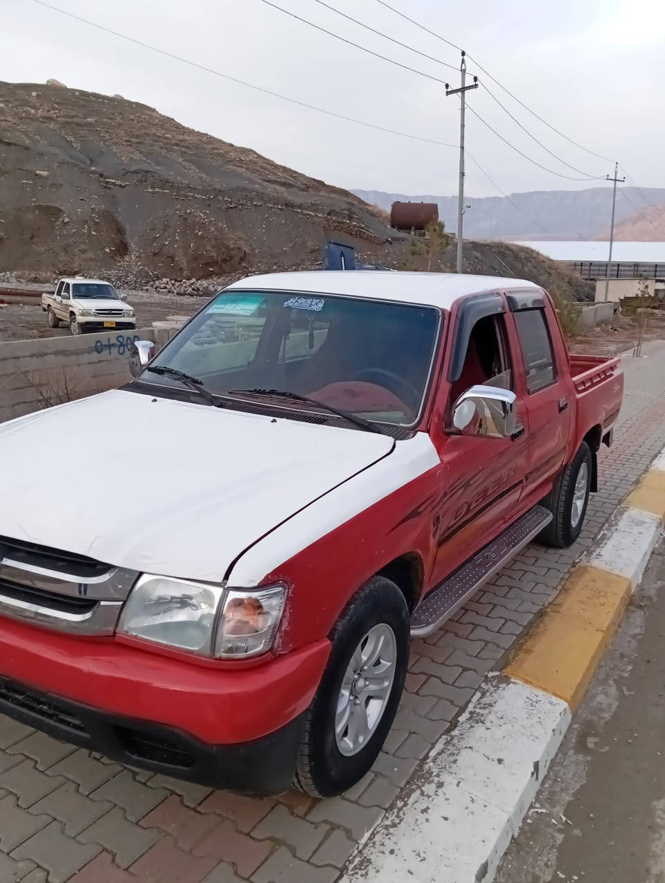 بسم الله الرحمن الرحيم ,,,,,, 
دێر 2010    مەنەفێست اسڵی 
کوشین مەرزیە دەژبوڵ مەرزیە 
جام کاربای  جوار تایە باشن 
ویڵ کەپ مەکینە بەخ 
گێرو مەکینە اکسڵ دارو بەردی بەشەرت توندو تۆڵە بەشەرت
سحریشی داوای 34 یەک تۆز مەجاڵ  
*********** زین 
***********  کورەک
