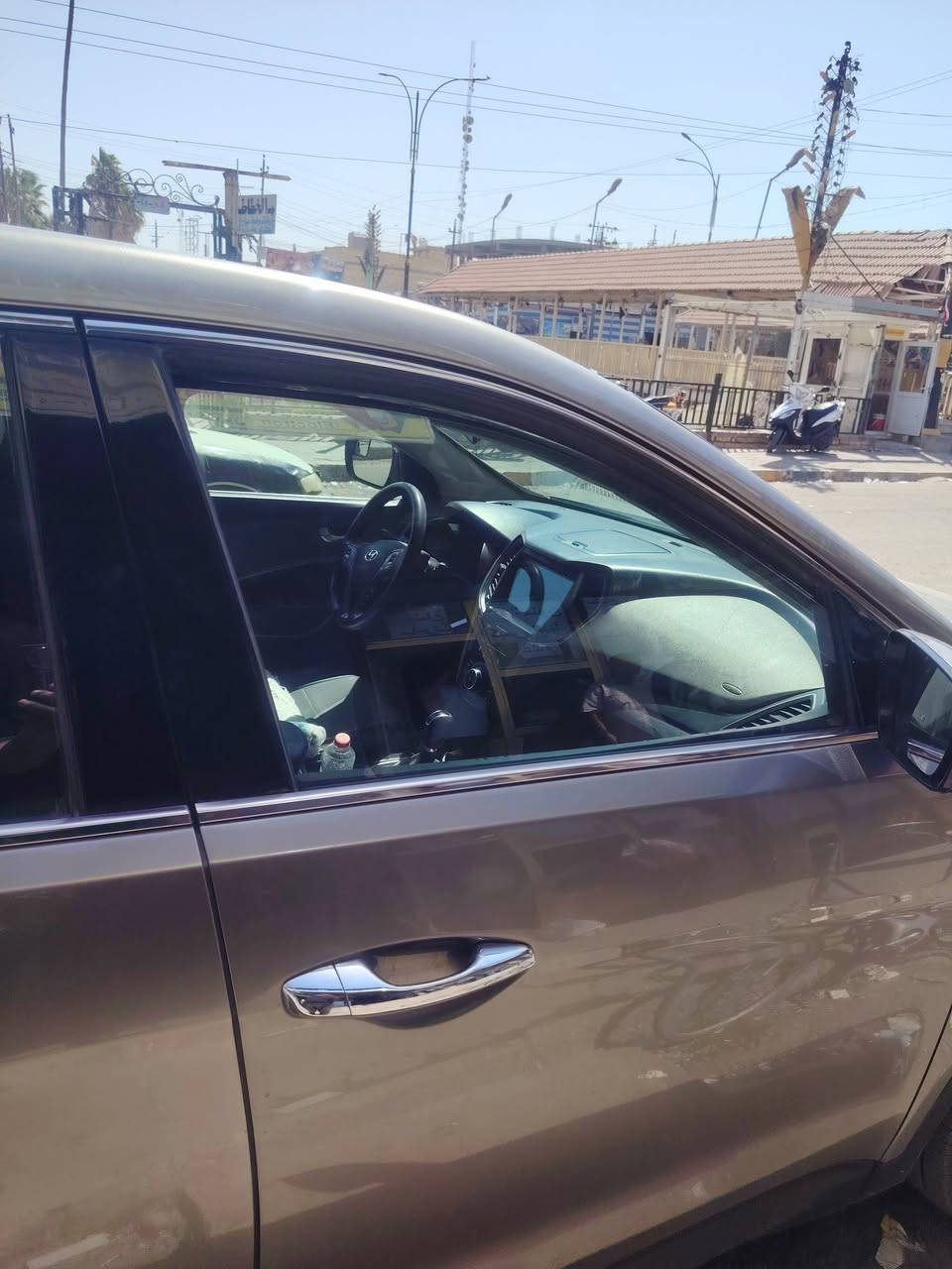 السلام عليكم سنتافيه 15 وارد أمريكي    فور ويل  كير محرك مكفول تخم تاير تبريد ٤سلندر السعر١٥٥ بيها مجال قليل مكانه الشطره ***********
