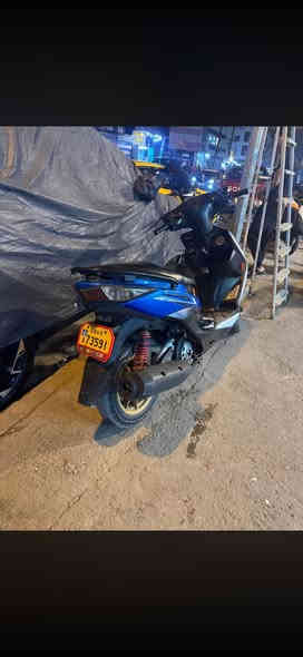 سكنس لد دراج حلو بيه تزويد  وياله ودبلات وفج وكلجات  المكان كراده *********** كله مختمه وبلاديه  السعر 1300
