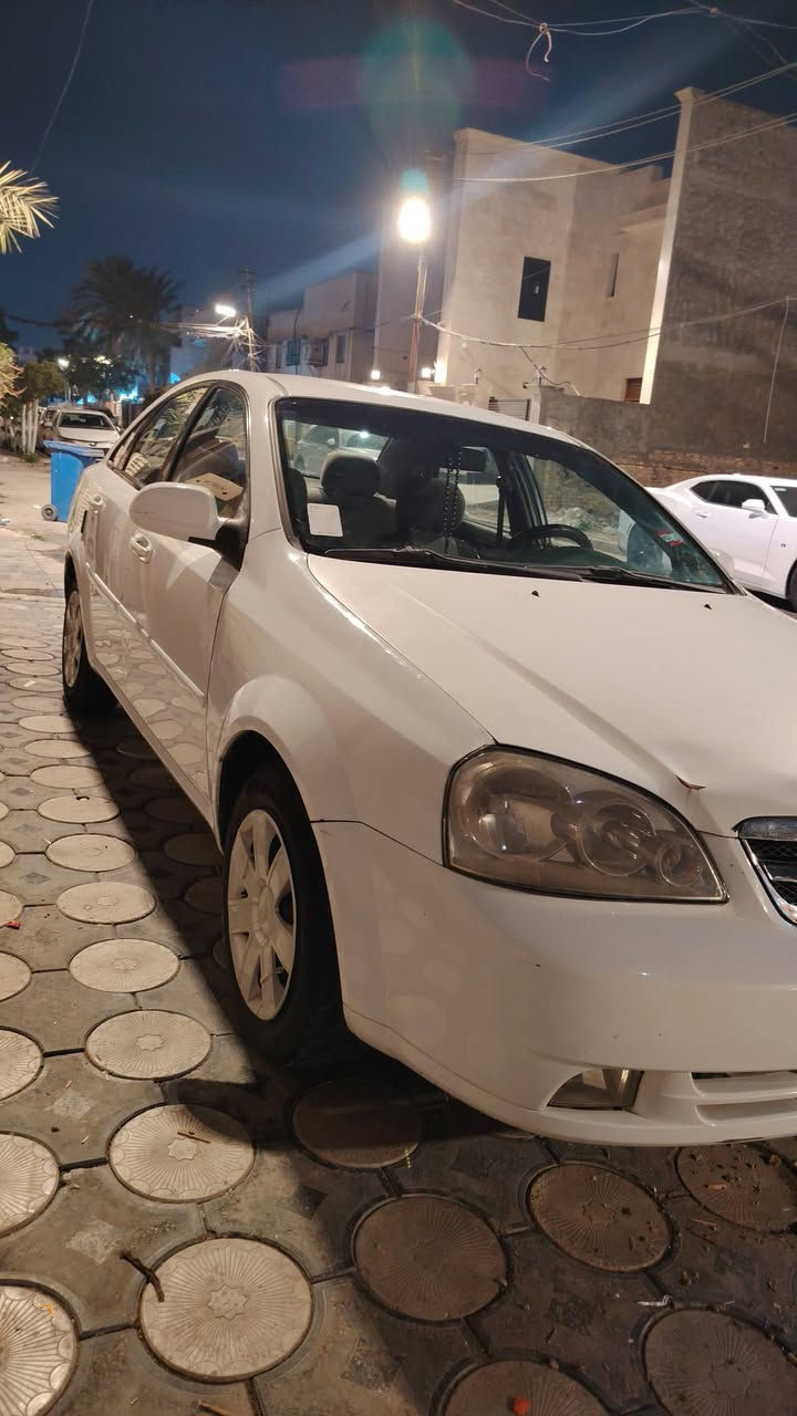 سلام عليكم اوبترا 2012 خليجي شركه العامه بيه فقط بنيد كير مكينه كفاله تخم تاير جديد باتري جديد عليه ادامه كامله معروضه ٨٠ مكان بغداد طوبجي ***********
