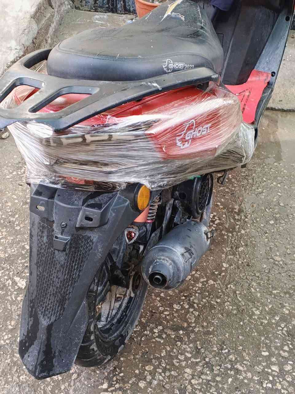 دراجة سكنس حديث مفتوحة بالجديد شغالة نگرة سلف كهربائيات كاملة محرك جيد 
سعر 350 الف 
مكان كربلاء يم مستشفى الكفيل 
***********
