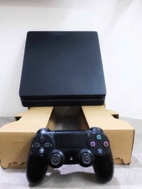 بلي ٤ سلم مهكر • ٥٠٠ گيگا • ٢ جوستيك