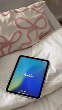 بيع ايباد 11مستعجل حيل 300الف ستفسار 07830819107