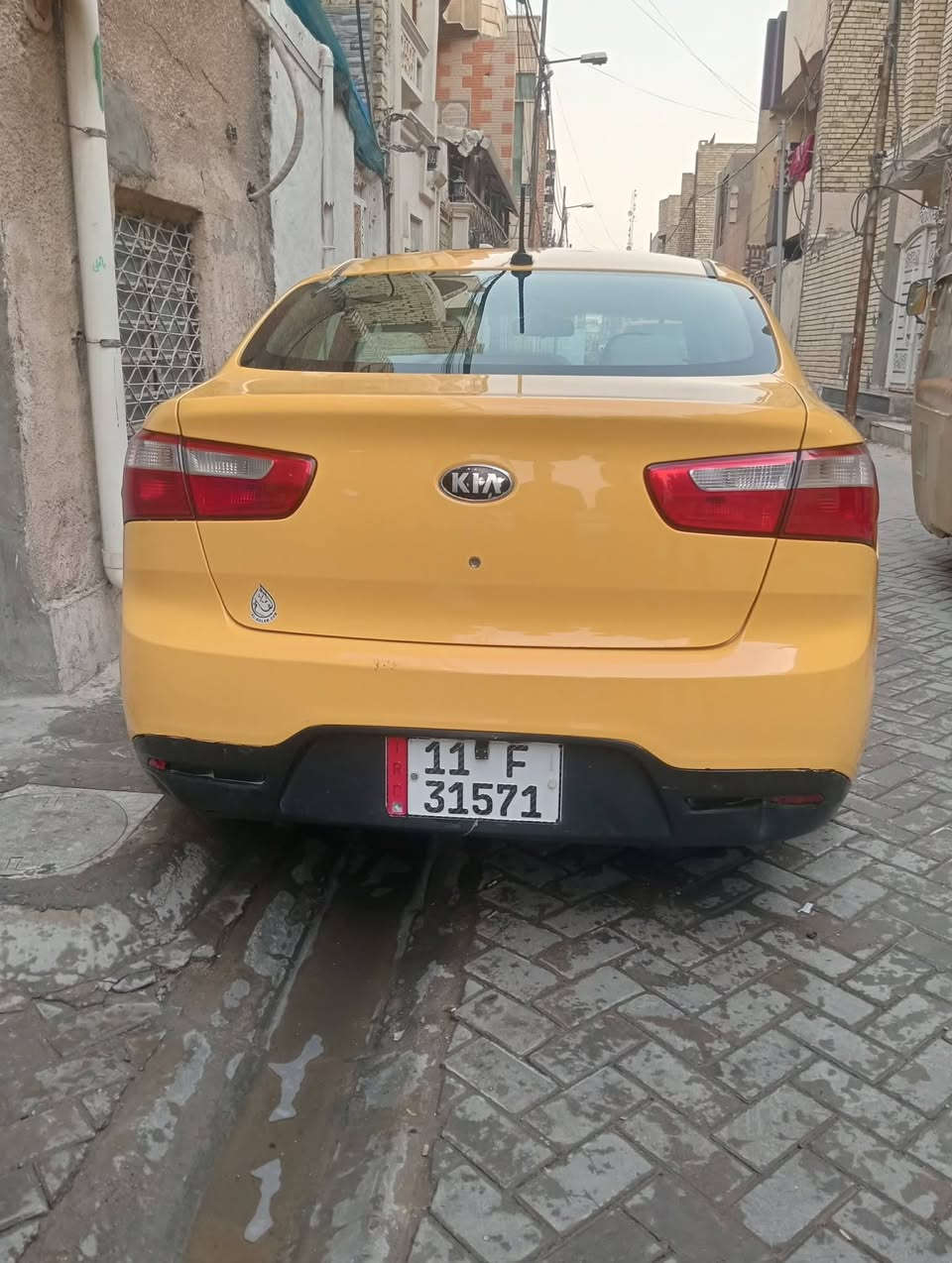 سلام عليكم كيا ريو موديل ٢٠١٣ وارد امريكي حادثه بنيد فقط بدون دواخل مكينه صارله  يومين من شديتهه مال حاويه مكاني مدينه الصدر ***********
